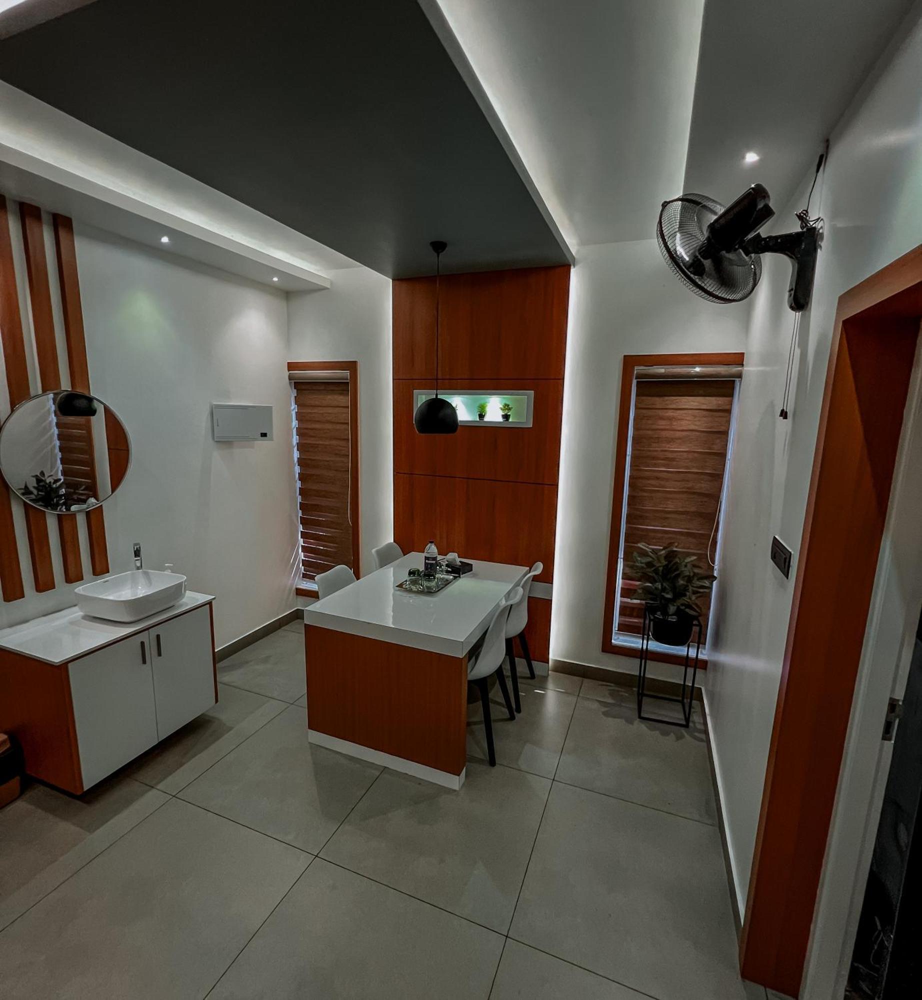 Bbc Luxury Apartments Perintalmanna 외부 사진